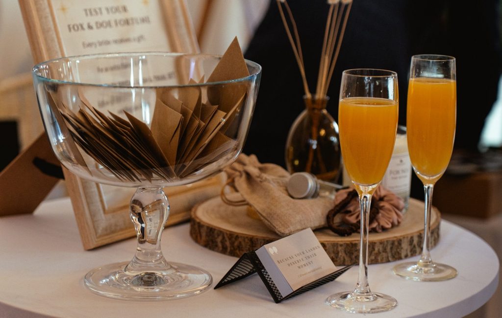 fox-and-doe-lash-artist-cheltenham-gloucestershire-cotswolds-huddle (6)