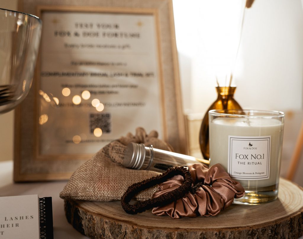 fox-and-doe-lash-artist-cheltenham-gloucestershire-cotswolds-huddle (7)