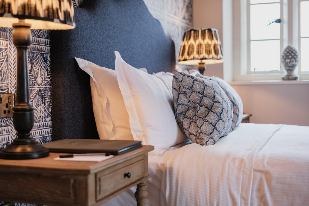 manor-house-hotel-moreton-in-marsh-cotswolds-huddle (15)