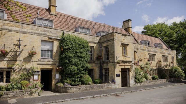 manor-house-hotel-moreton-in-marsh-cotswolds-huddle (2)