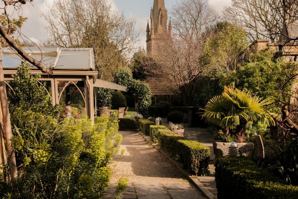 manor-house-hotel-moreton-in-marsh-cotswolds-huddle (4)