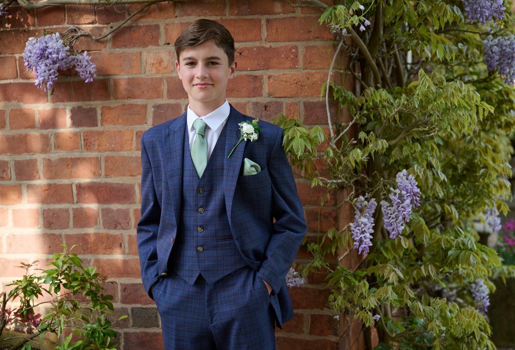 peter-posh-cheltenham-cotswolds-huddle (1)