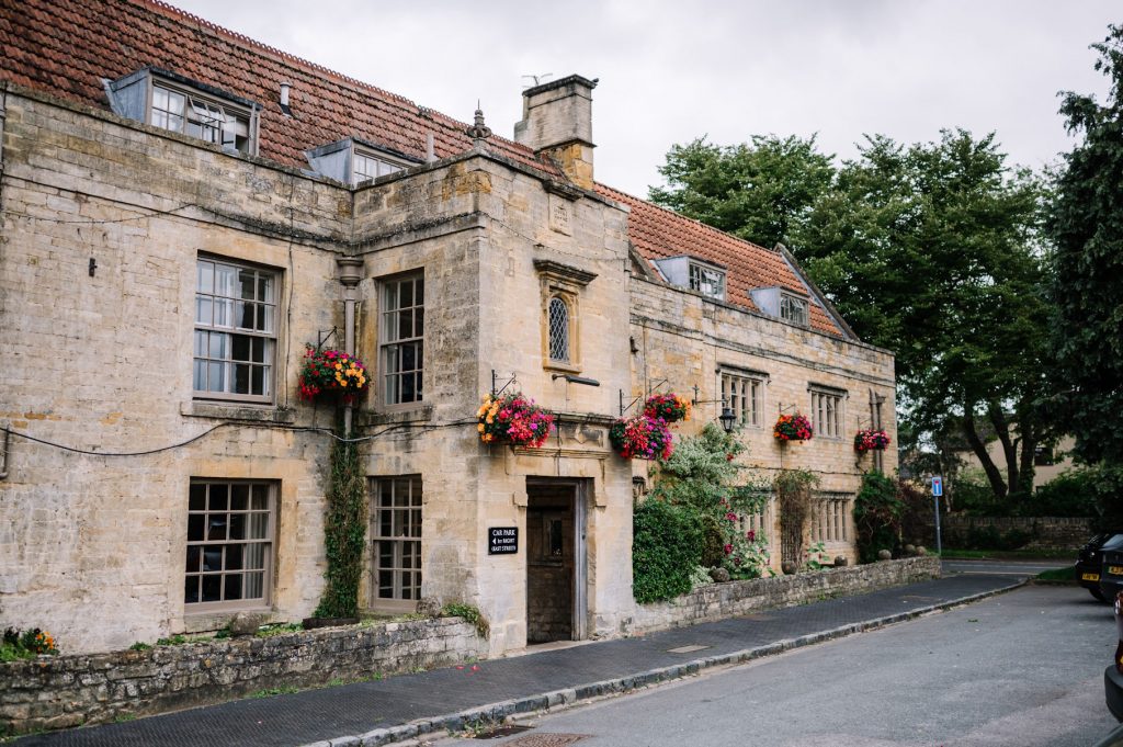the-manor-house-moreton-in-marsh-cotswolds-huddle
