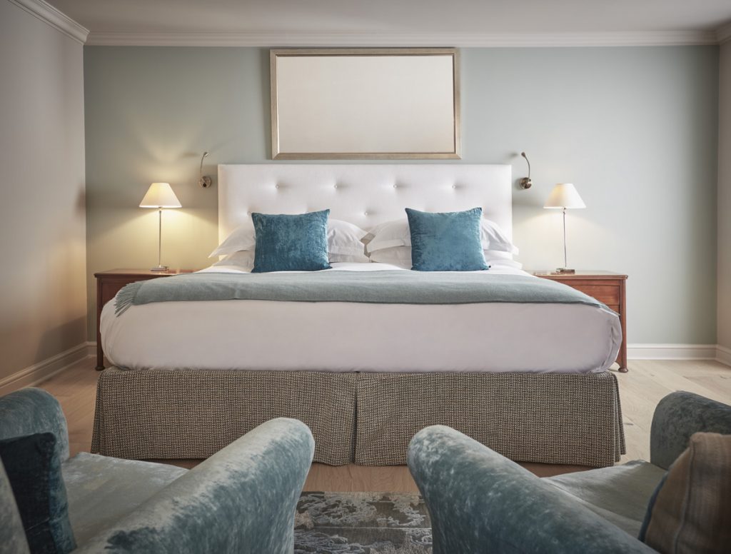 whatley-manor-cotswolds-huddle (2)