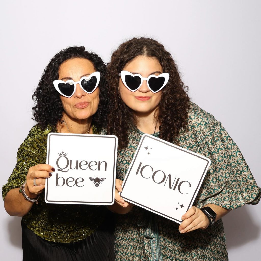 captured-by-j-and-t-cotswolds-huddle (12)