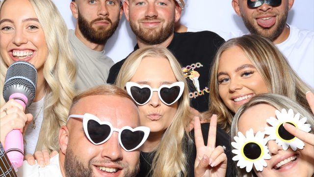 captured-by-j-and-t-cotswolds-huddle (5)