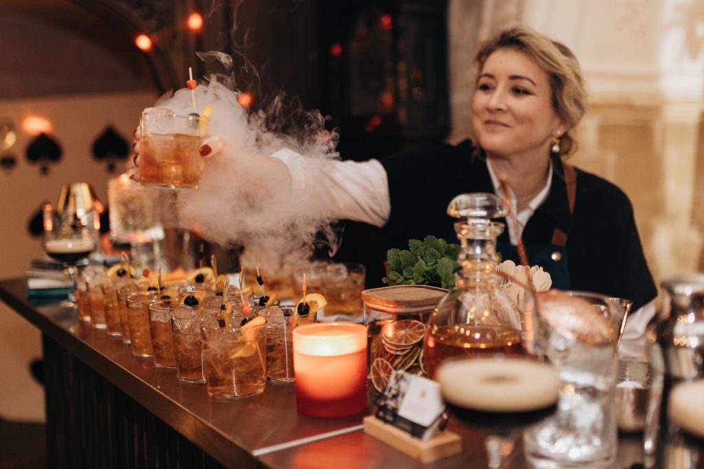 cocktails-by-andrej-cotswolds-huddle (8)