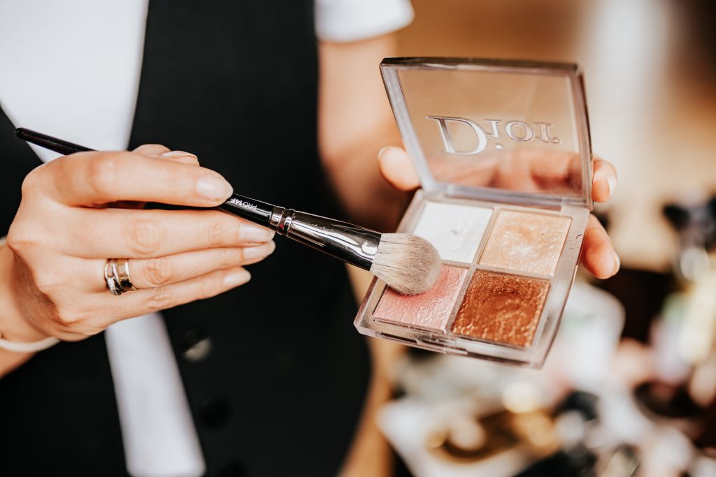 karolina-poznanska-make-up-artist-cotswolds-huddle (8)