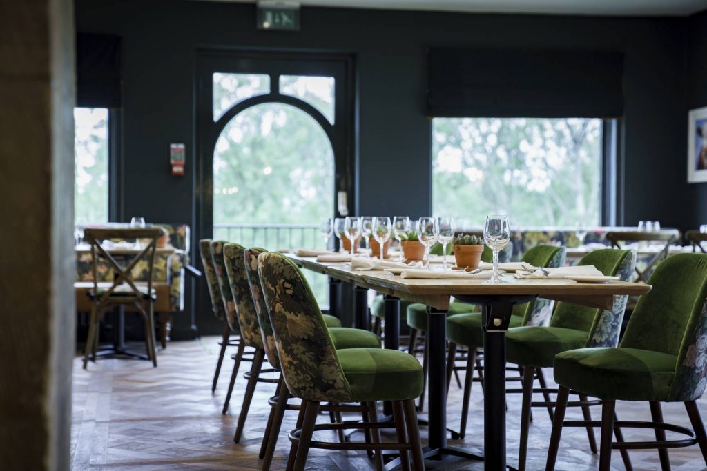 the-bear-of-rodborough-cotswolds-huddle (40)