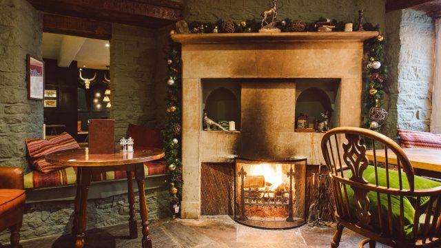 the-bear-of-rodborough-cotswolds-huddle (43)