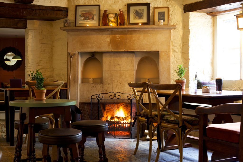 the-bear-of-rodborough-cotswolds-huddle (47)