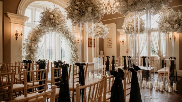 the-wedding-house-cotswolds-huddle (1)