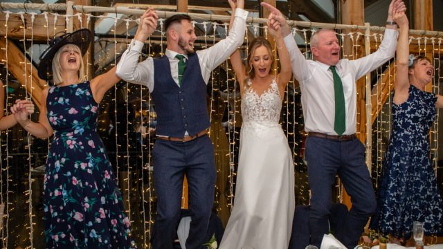 true-love-optics-wedding-photographer-cotswolds-huddle (4)