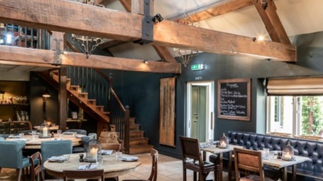 chequers-churchill-cotswolds-huddle (1)