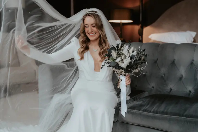 hairstyle-and-makeup-nadezhda-hardiman-cotswolds-huddle (1)