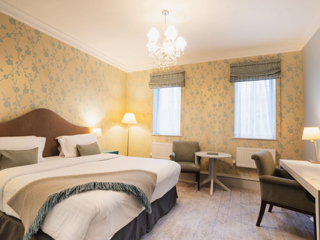 the-wood-norton-hotel-restaurant-weddings-evesham-cotswolds-huddle (7)