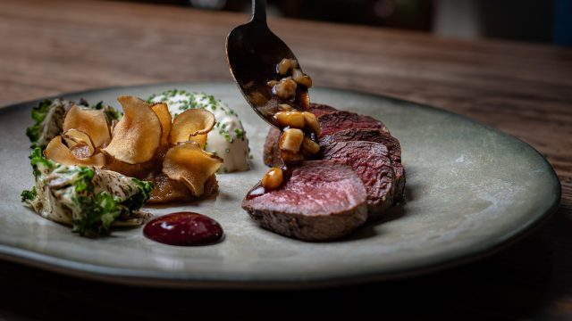 feathered-nest-inn-nether-westcote-cotswolds-huddle (2)