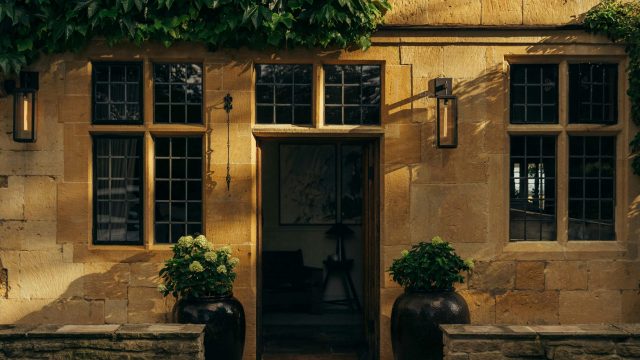 hyll-cotswolds-huddle (10)