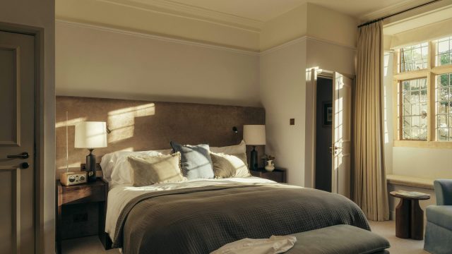 hyll-cotswolds-huddle (4)