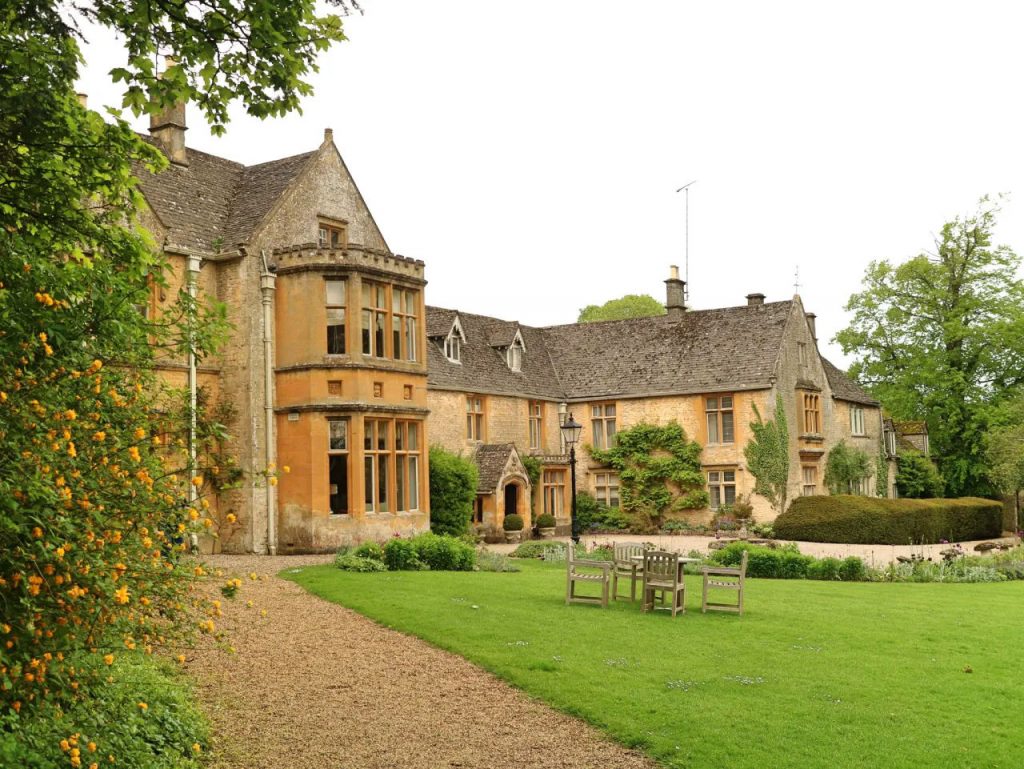 lords-of-the-manor-cotswolds-huddle (10)