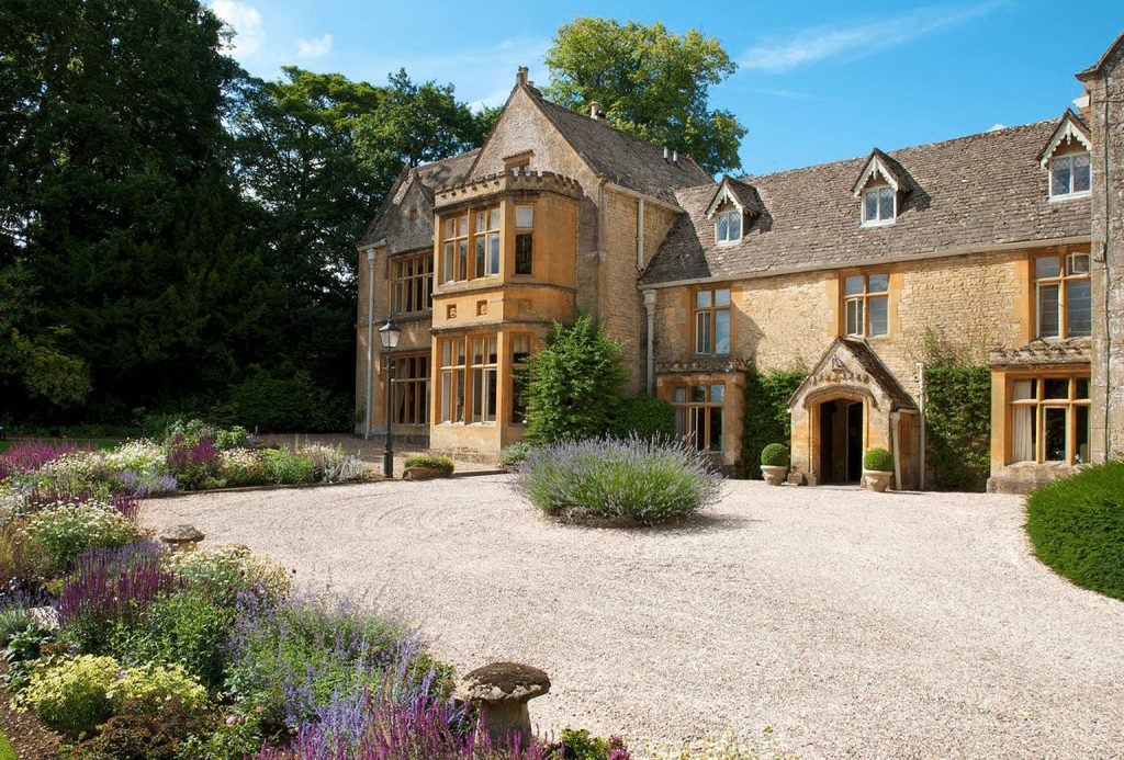 lords-of-the-manor-cotswolds-huddle (2)