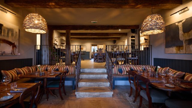 the-feathered-nest-cotswolds-huddle (1)