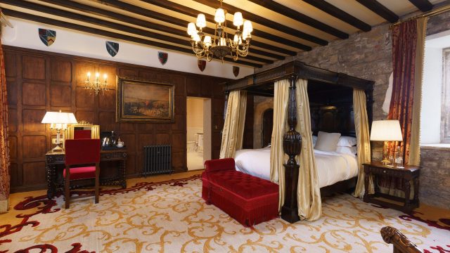 thornbury-castle-cotswolds-huddle (13)