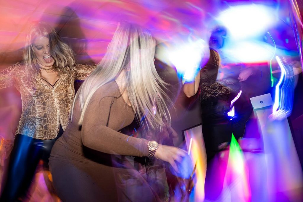 wilson-studios-cotswolds-huddle (3)