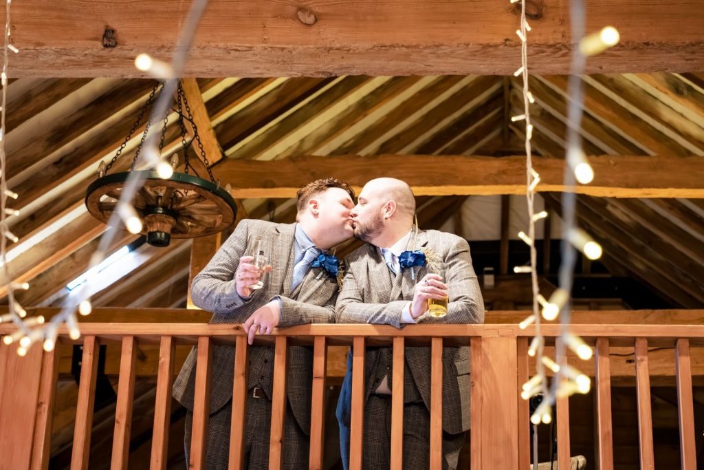 wilson-studios-cotswolds-huddle (7)