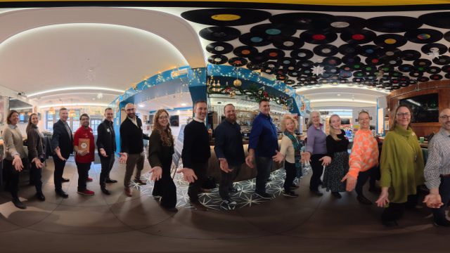 360-reveal-cotswolds-huddle (1)