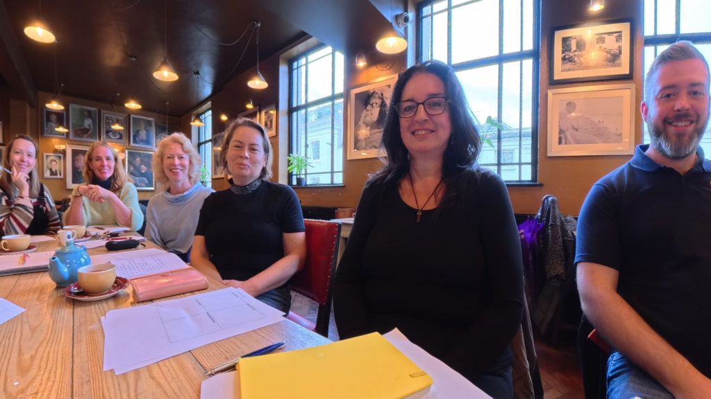 360-reveal-cotswolds-huddle (16)