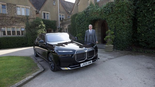 prestige-chauffeurs-warwickshire-cotswolds-huddle (4)