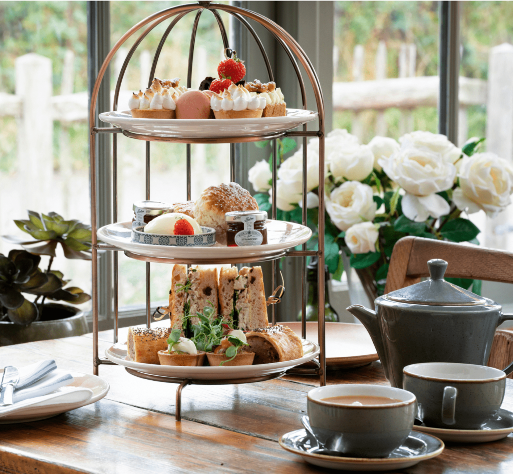 the-kings-head-cirencester-cotswolds-huddle (2)