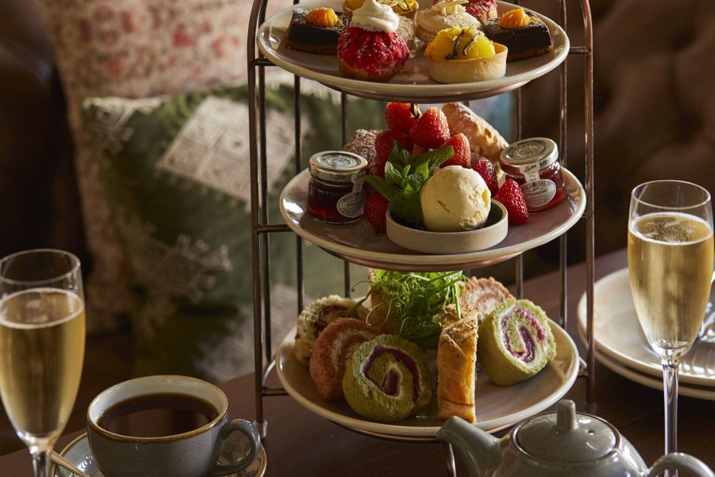 the-kings-head-cirencester-cotswolds-huddle (3)