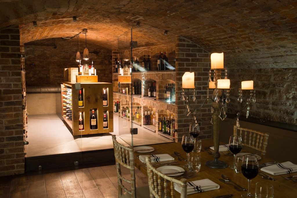 the-kings-head-cirencester-cotswolds-huddle (6)