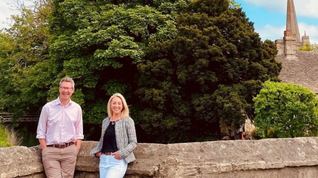 property-search-company-cotswolds-huddle (2)