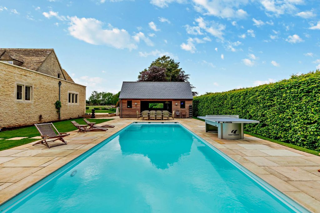 the-cotswold-letting-agency-cotswolds-huddle (1)