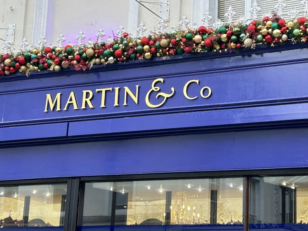three-counties-christmas-decorators-cotswolds-huddle (18)