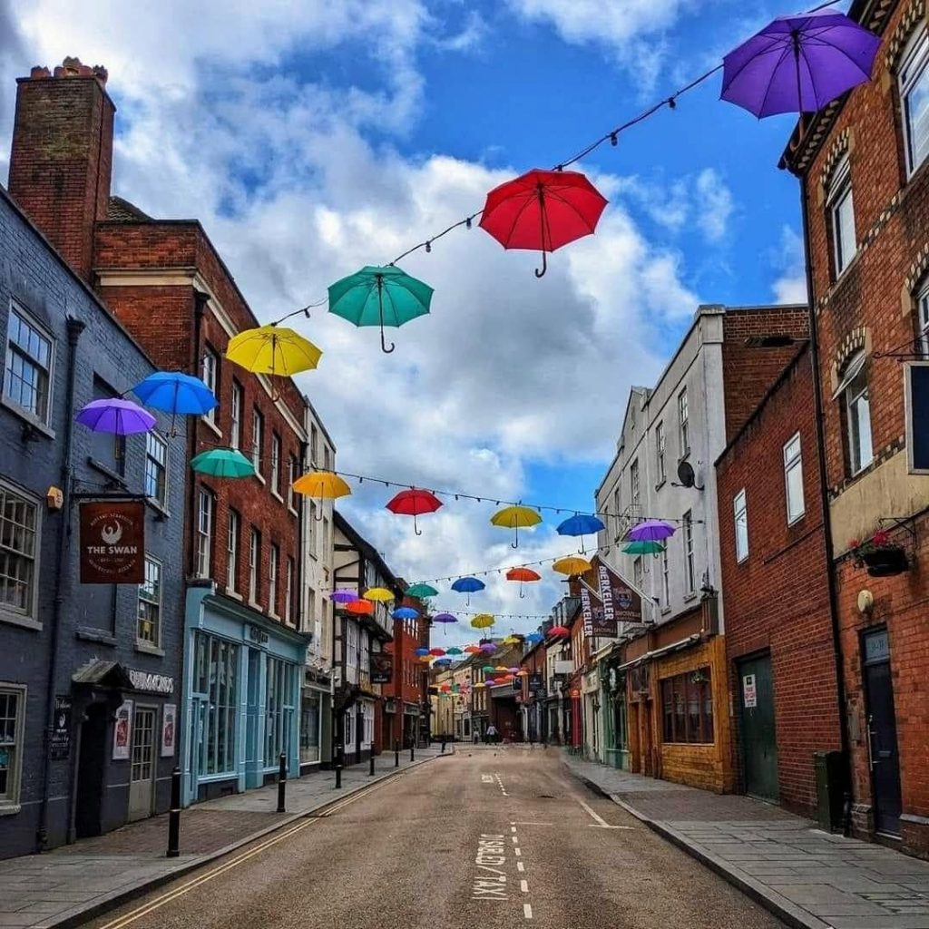 three-counties-christmas-decorators-cotswolds-huddle (19)