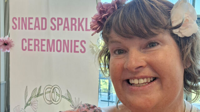 sinead-sparkle-ceremonies-cotswolds-huddle